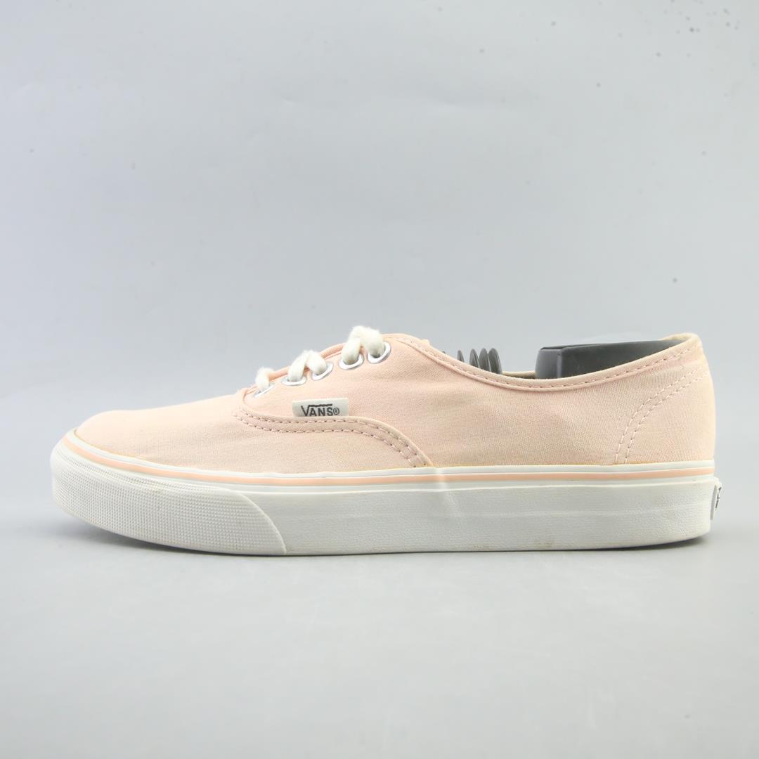 VANS AUTHENTIC