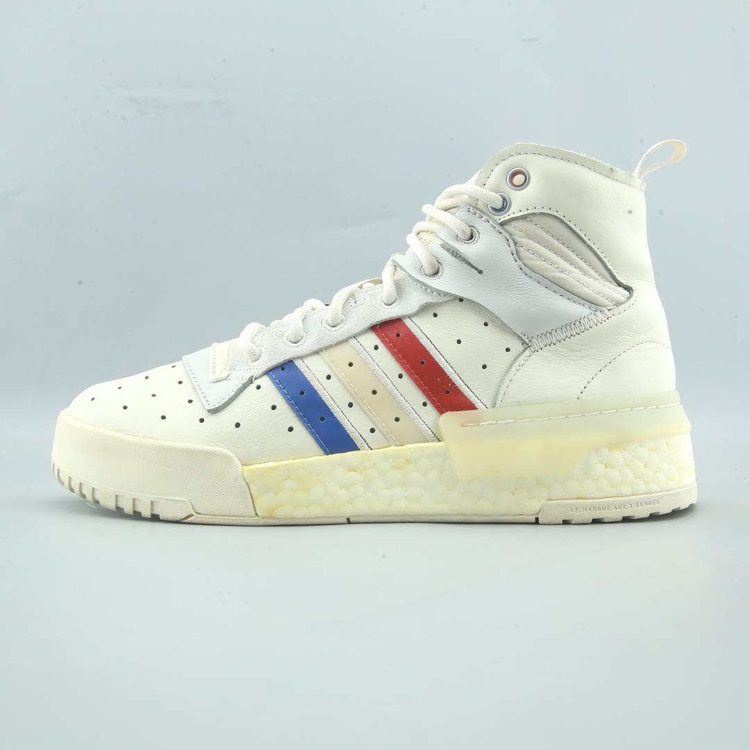 ADIDAS RIVALRY RM