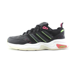 ADIDAS STRUTTER