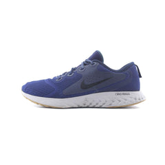 NIKE LEGEND REACT