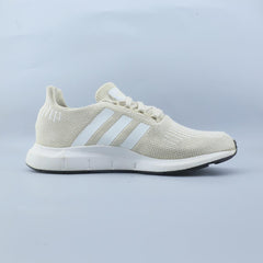 ADIDAS SWIFT RUN