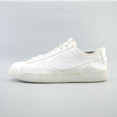 NIKE BLAZER LOW