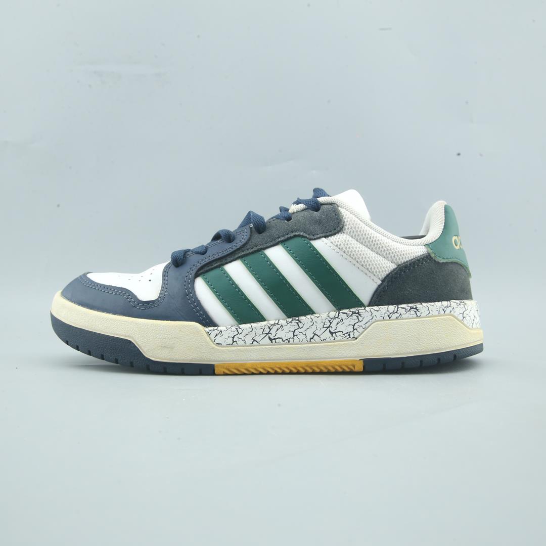 ADIDAS ENTRAP