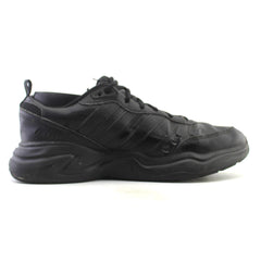 ADIDAS STRUTTER