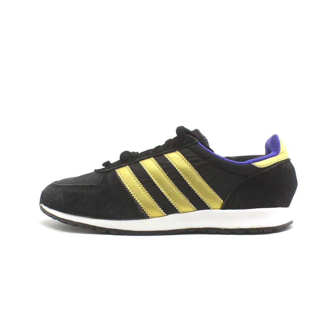 ADIDAS  ADISTAR RACER