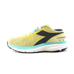 DIADORA MYTHOS BLUSHIELD 6