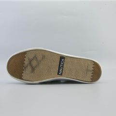 NAUTICA ,