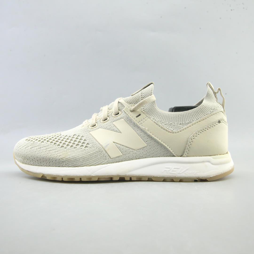 NEW BALANCE 247