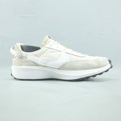 NIKE  WAFFLE DEBUT