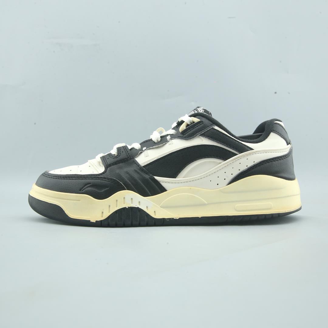 LI-NING .