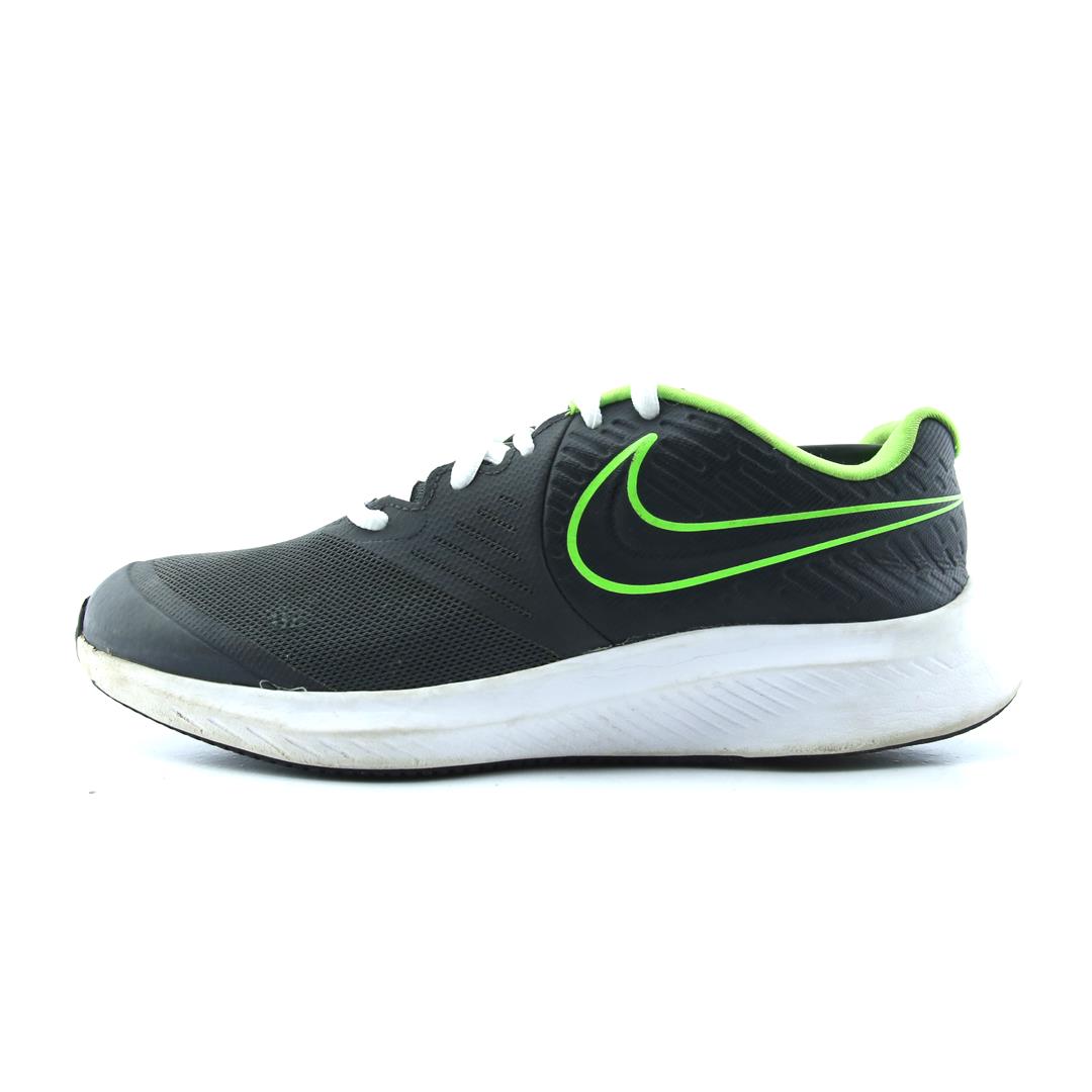 NIKE STAR RUNNER