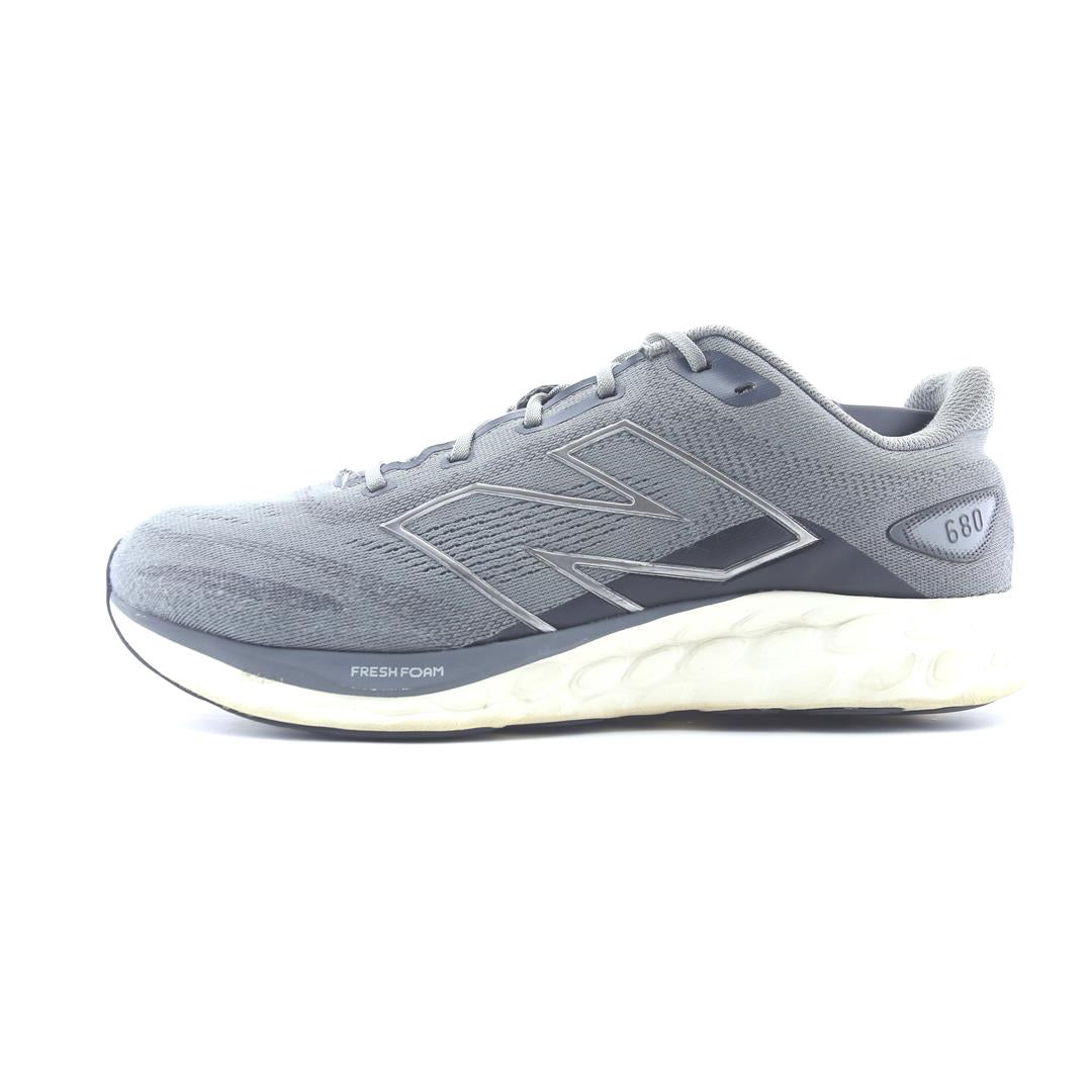 NEW BALANCE  FRESH FOAM 680V7