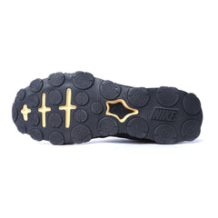 NIKE  REAX 8 TR