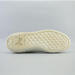 PUMA SMASH PLATFORM V2