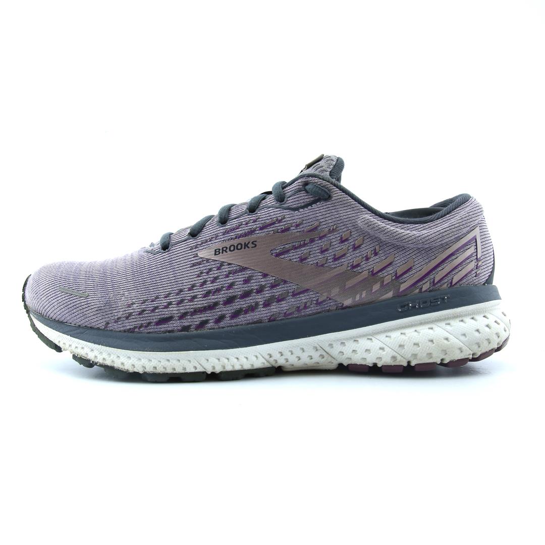 BROOKS GHOST 13