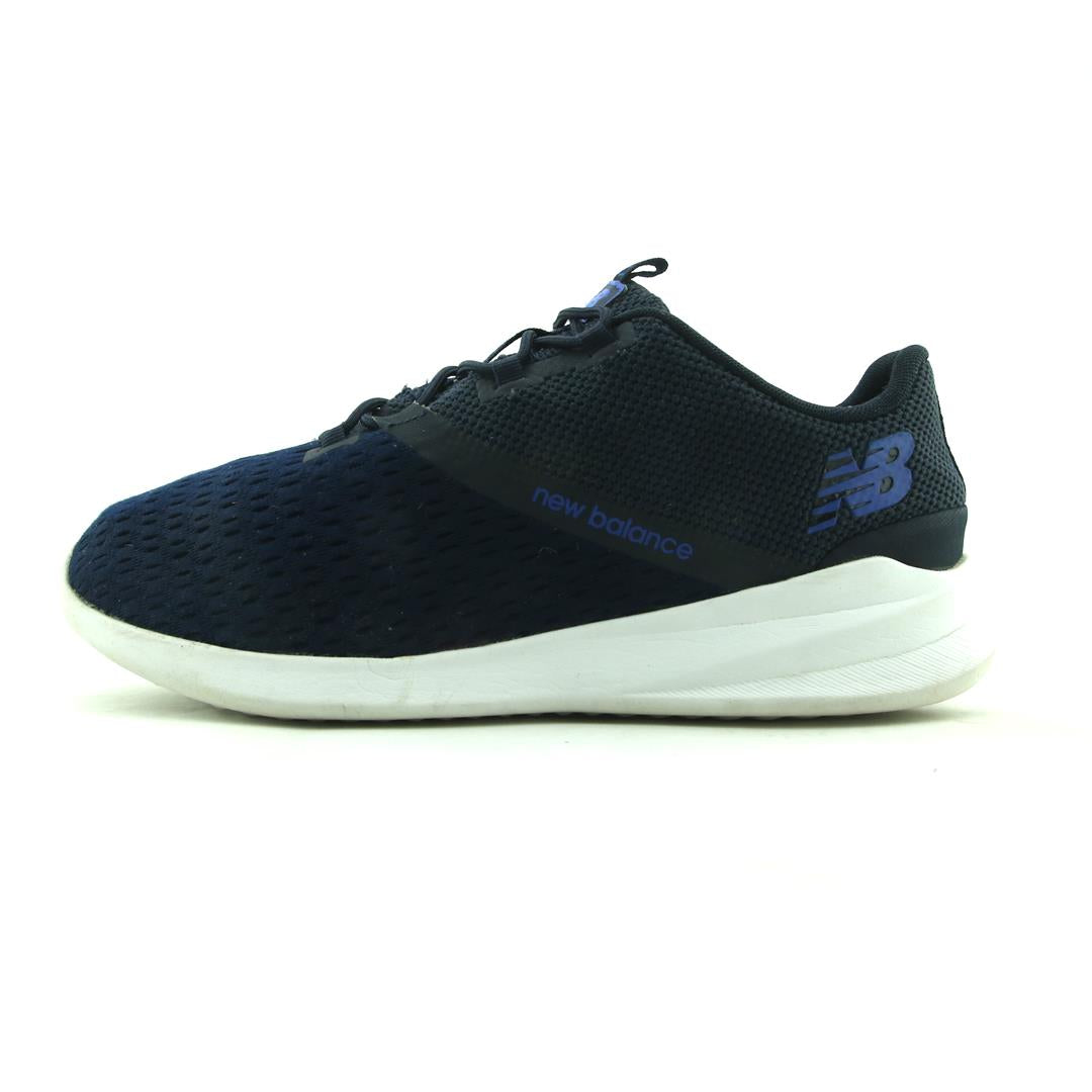 NEW BALANCE DISTRICT RUN V1