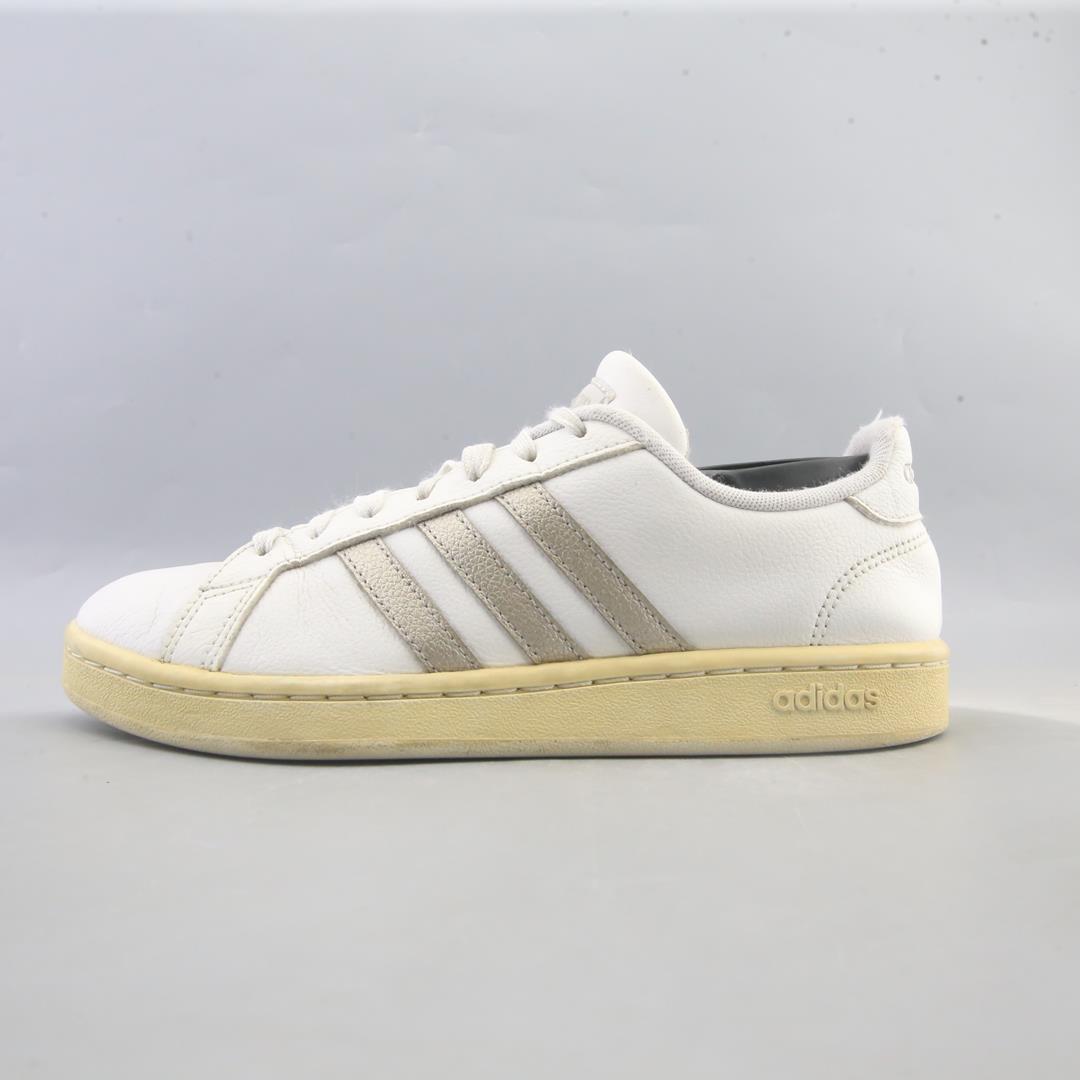 ADIDAS GRAND COURT