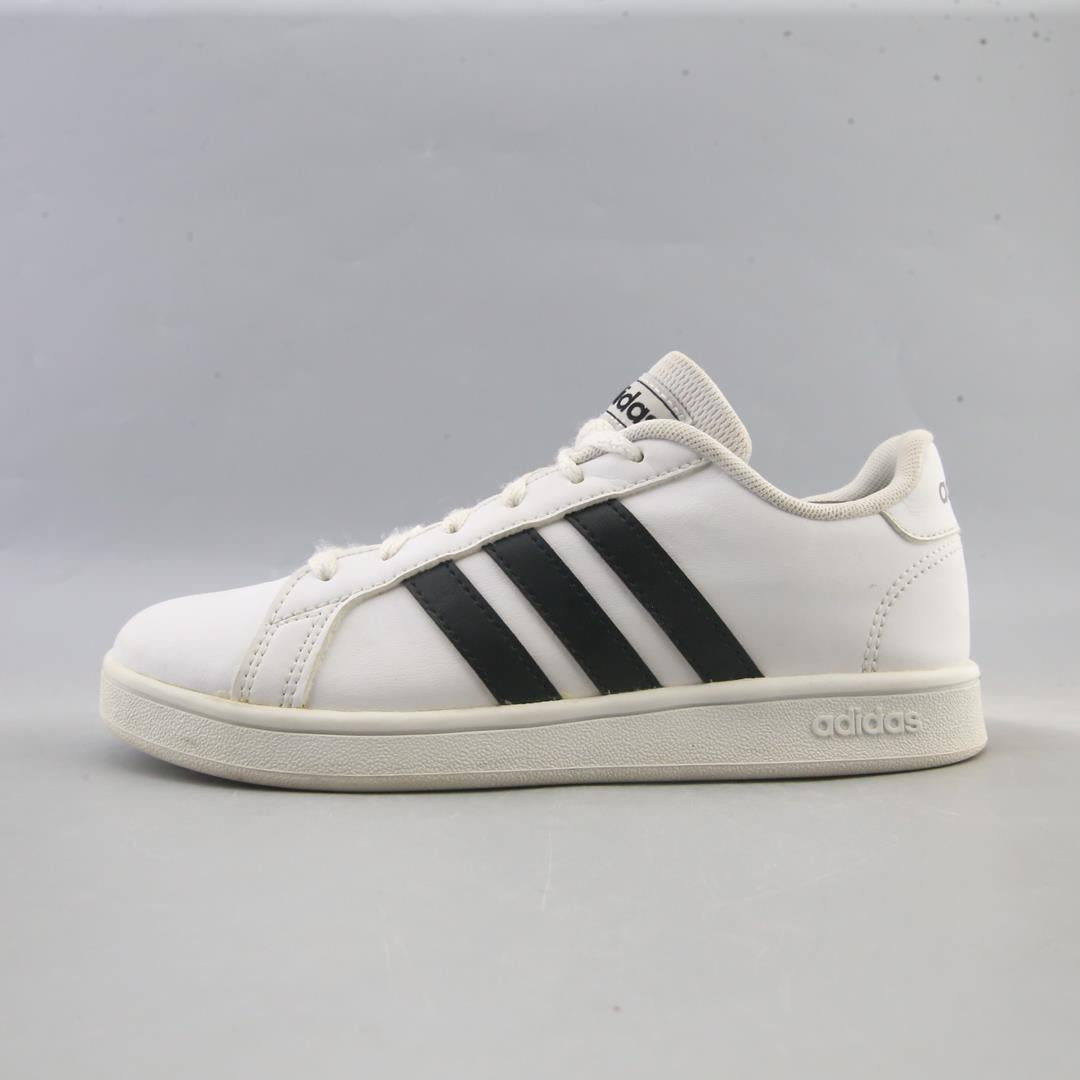 ADIDAS GRAND COURT