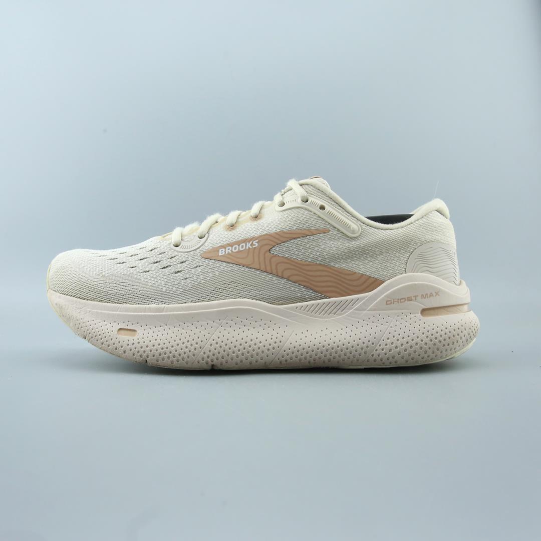 BROOKS GHOST MAX