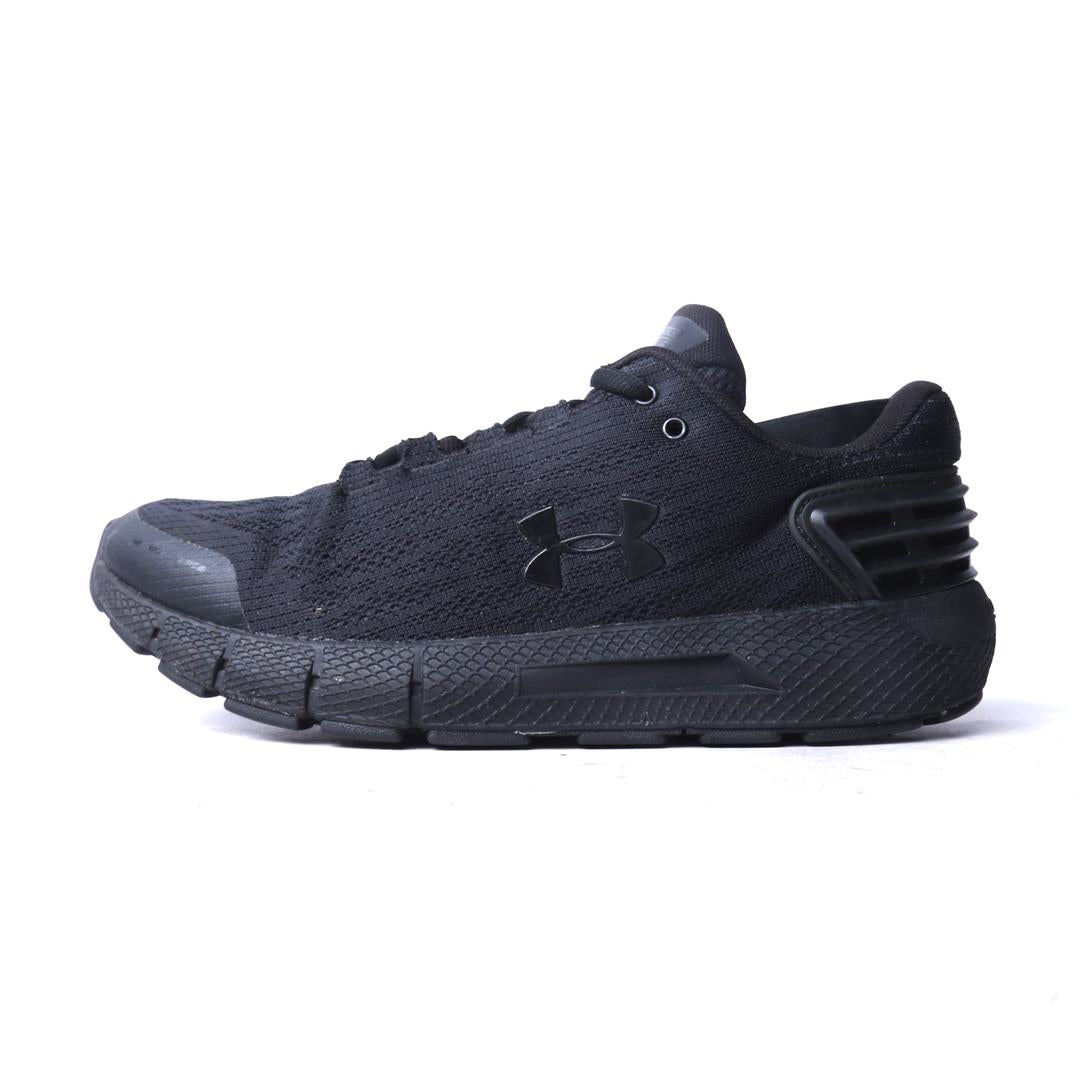 UNDER ARMOUR CHARGED ROGUE