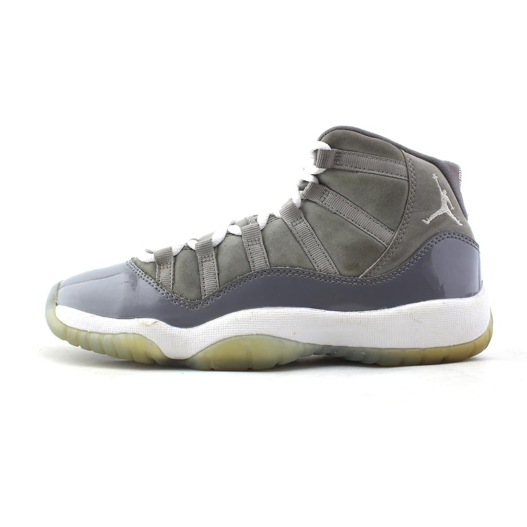 JORDAN 11 RETRO