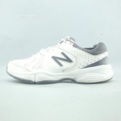 NEW BALANCE 519V2