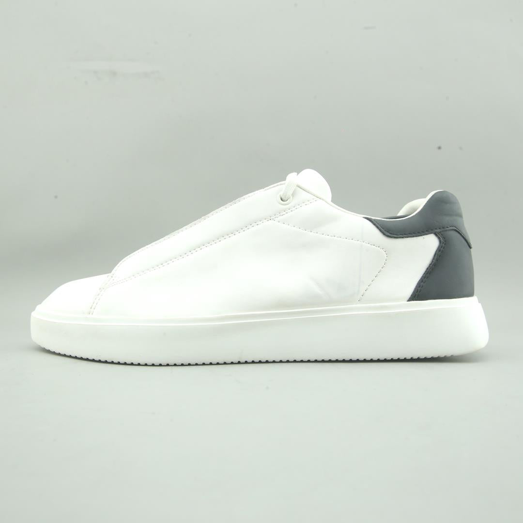ZARA. .