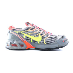 NIKE TORCH 4