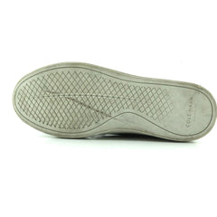 COLE HAAN .