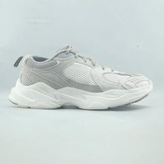 LI-NING .