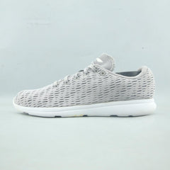 LI-NING .